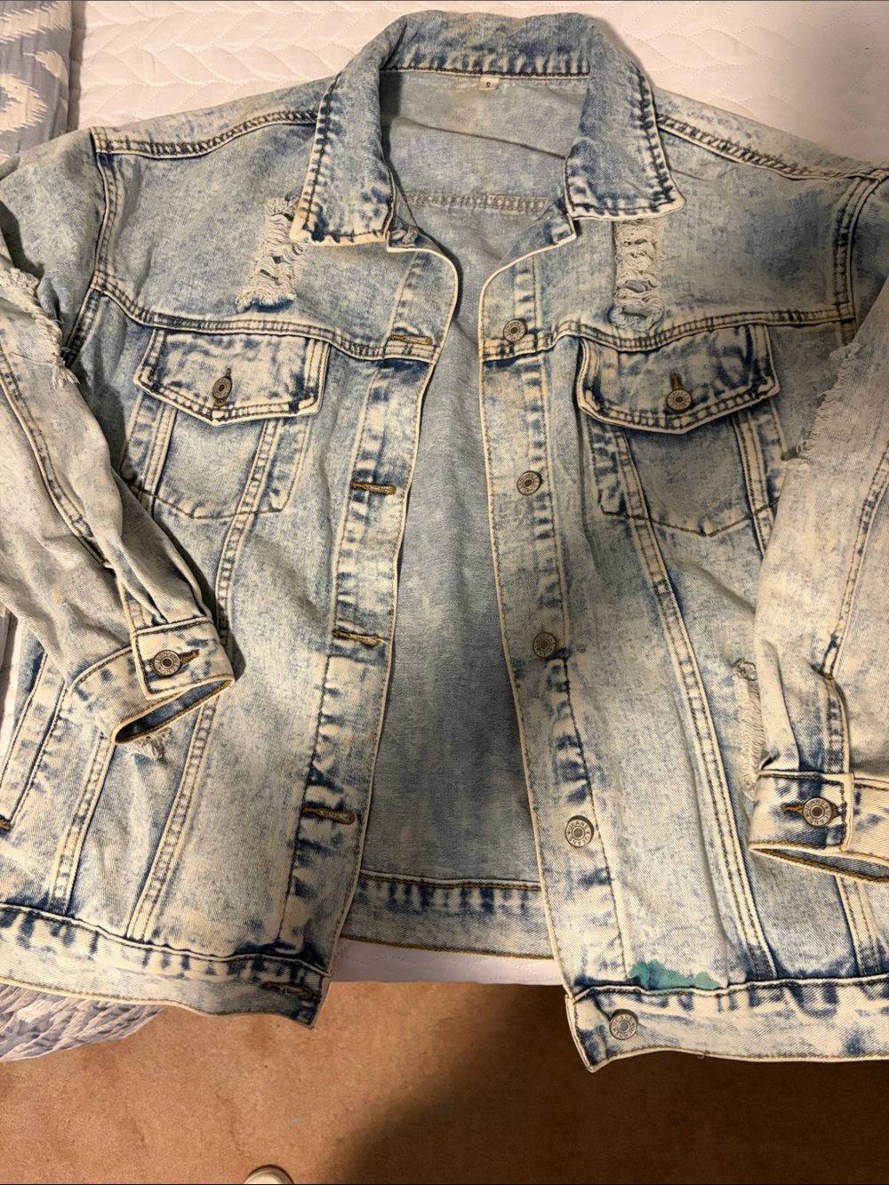 Light Wash Distressed Women’s Denim Jacket